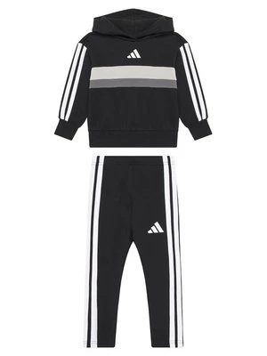 Obrázek produktu adidas Souprava mikina a legíny Seasonal Essentials Tiberio 3-Stripes JI6218 Černá Slim Fit