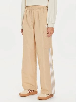 Obrázek produktu adidas Teplákové kalhoty adicolor 3-Stripes IZ0717 Béžová Loose Fit