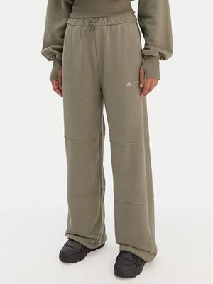 Obrázek produktu adidas Teplákové kalhoty JM1099 Zelená Regular Fit