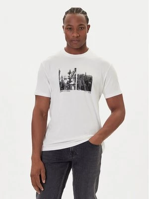 Obrázek produktu Armani Exchange T-Shirt XM001461 AF10358 M0003 Bílá Regular Fit