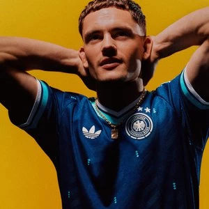 Obrázek produktu Autentický venkovní dres Německo 26 Adidas