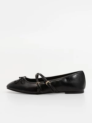 Obrázek produktu Baleríny s páskem ALDO