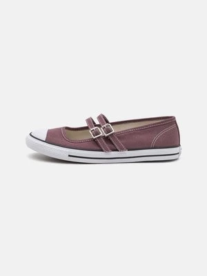 Obrázek produktu Baleríny s páskem Converse