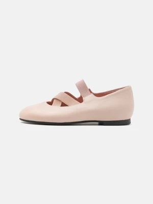 Obrázek produktu Baleríny s páskem Pretty Ballerinas