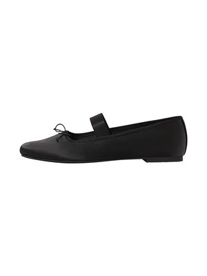 Obrázek produktu Baleríny s páskem Stradivarius