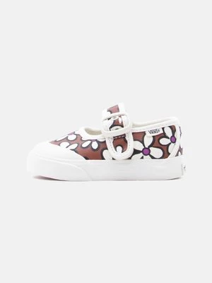 Obrázek produktu Baleríny s páskem Vans