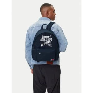 Obrázek produktu Batoh Tommy Jeans Tjm Multi Graphic Dome Backpack AM0AM13730 Tmavomodrá