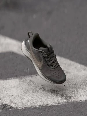 Obrázek produktu Běžecké boty do terénu Nike Performance