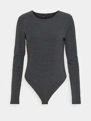 Obrázek produktu Body Gina Tricot Petite