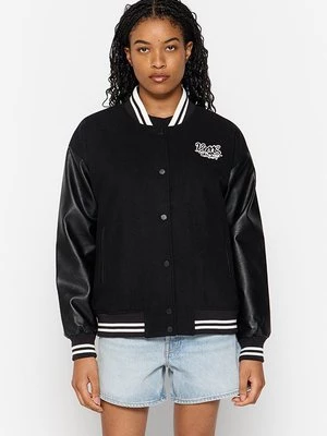 Obrázek produktu Bomber bunda Vans