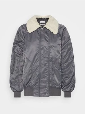 Obrázek produktu Bomber bunda Weekday