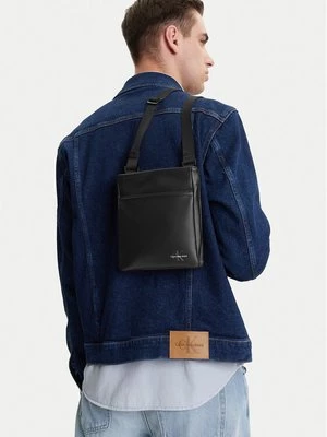 Obrázek produktu Calvin Klein Jeans Brašna Mono Logo Flat Pack 18 LV04G3107G Černá