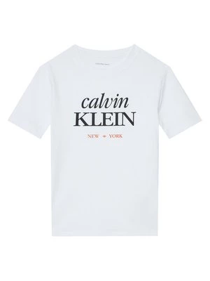 Obrázek produktu Calvin Klein Jeans T-Shirt LVCKSJA07B Bílá Regular Fit
