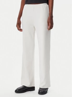 Obrázek produktu Calvin Klein Jeans Teplákové kalhoty J20J225537 Écru Straight Fit Krémová