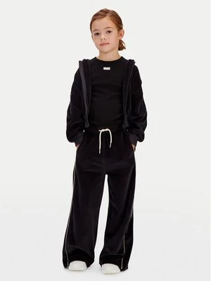 Obrázek produktu Calvin Klein Jeans Teplákové kalhoty Velvet IG0IG03057 Černá Regular Fit