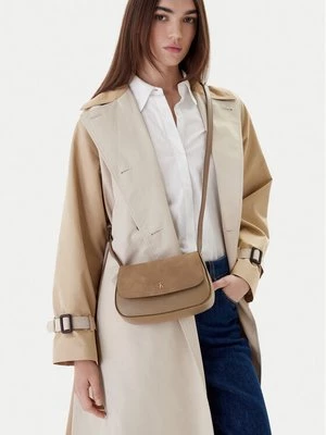 Obrázek produktu Calvin Klein Kabelka Ck Brushed Flap Camera Bag LV04F3409G Béžová