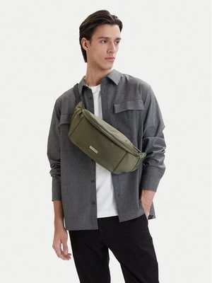 Obrázek produktu Calvin Klein Ledvinka Sleek Waistbag Sling LV04D3148G Zelená