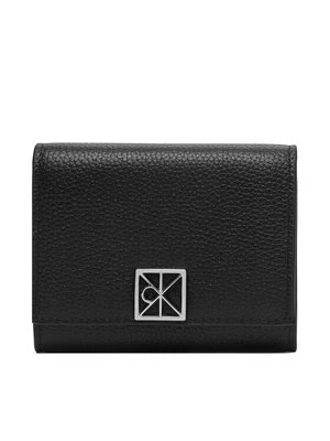 Obrázek produktu Calvin Klein Peněženka Emblem Hw Pebble Trifold W/Zip LV04F1128G Černá