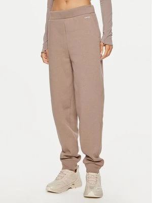 Obrázek produktu Calvin Klein Teplákové kalhoty Nano Logo K20K208330 Béžová Regular Fit