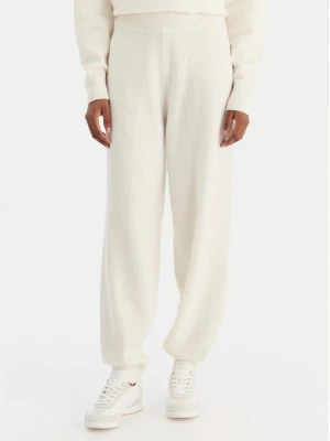 Obrázek produktu Calvin Klein Underwear Teplákové kalhoty LV00QS7569 Écru Regular Fit Krémová