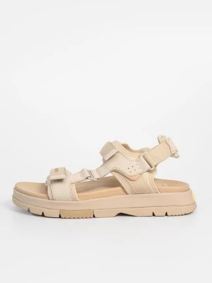 Obrázek produktu Chodecké sandály Lacoste