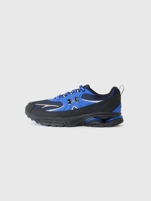 Obrázek produktu Chodecké tenisky Under Armour