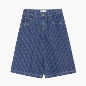 Obrázek produktu Cropp - Džínové šortky s potiskem - tmavomodrá