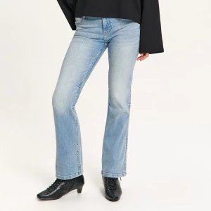 Obrázek produktu Cropp - Džíny bootcut - modrá