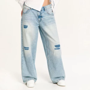 Obrázek produktu Cropp - Džíny boyfriend loose - světle modrá