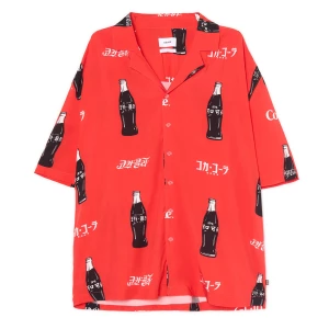Obrázek produktu Cropp - Košile s potiskem all over Coca-Cola - červená