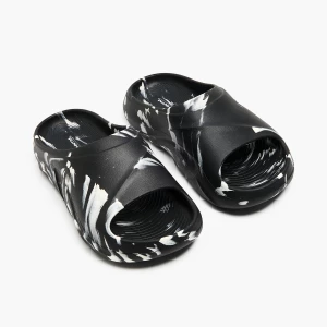 Obrázek produktu Cropp - Nazouváky s potiskem - černý