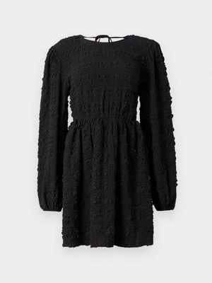 Obrázek produktu Denní šaty Gina Tricot