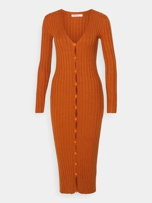 Obrázek produktu Denní šaty Glamorous Petite