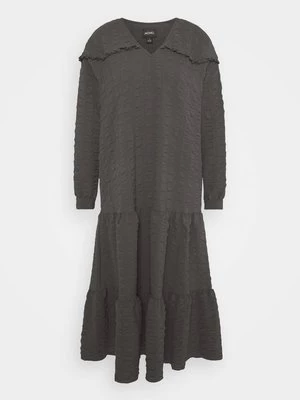 Obrázek produktu Denní šaty Monki