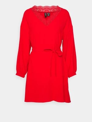 Obrázek produktu Denní šaty Vero Moda Petite