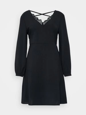Obrázek produktu Denní šaty Vero Moda Petite