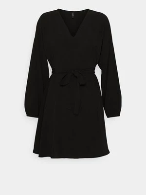 Obrázek produktu Denní šaty Vero Moda Petite