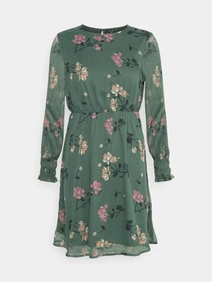 Obrázek produktu Denní šaty Vero Moda Petite