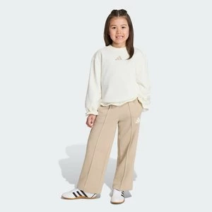 Obrázek produktu Dívčí sportovní souprava Seasonals Ruffles Adidas