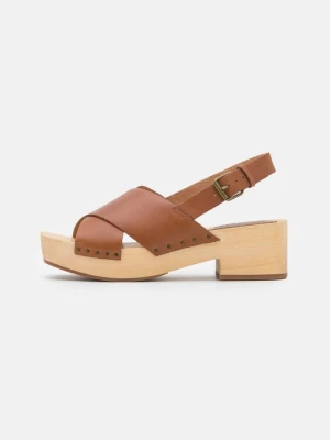 Obrázek produktu Dřeváky MADEWELL koňaková