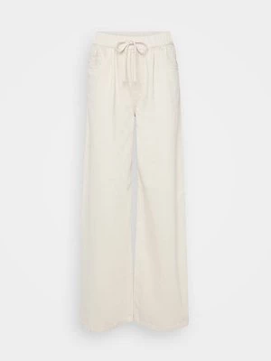 Obrázek produktu Džíny Relaxed Fit Vero Moda Tall