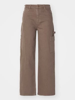 Obrázek produktu Džíny Relaxed Fit Wrangler