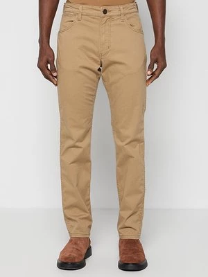 Obrázek produktu Džíny Straight Fit Wrangler hnědá