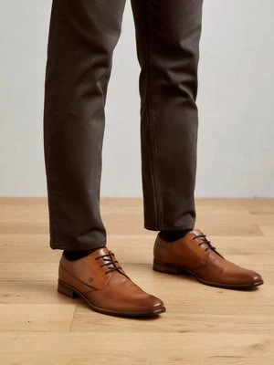 Obrázek produktu Elegantní šněrovací boty Bugatti