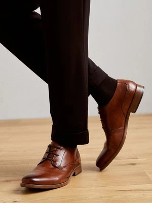 Obrázek produktu Elegantní šněrovací boty Bugatti