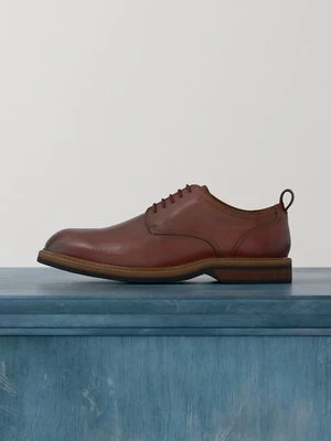Obrázek produktu Elegantní šněrovací boty Clarks