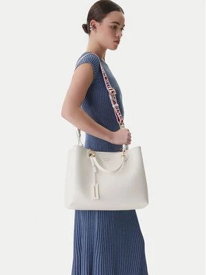 Obrázek produktu Emporio Armani Kabelka EW000360 AF12103 M0034 Bílá