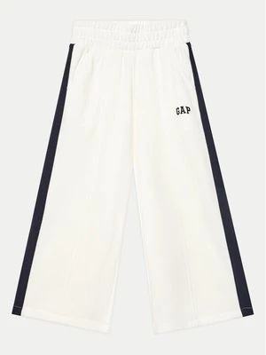 Obrázek produktu Gap Teplákové kalhoty 745910-00 Bílá Relaxed Fit