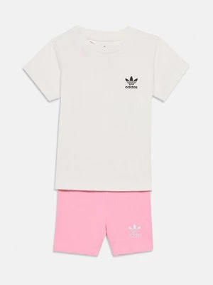 Obrázek produktu Jednoduché tričko adidas Originals