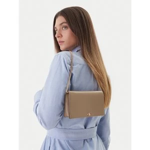 Obrázek produktu Kabelka Calvin Klein Ck Wallet On Chain LV04F3319G Béžová